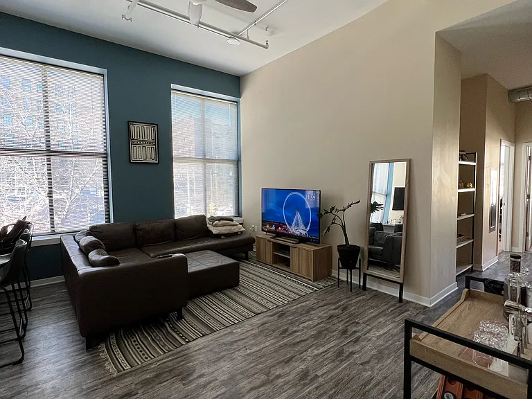 Artisan Lofts Apartments — Photo 14