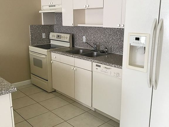 5th image of 251 SW 4th St