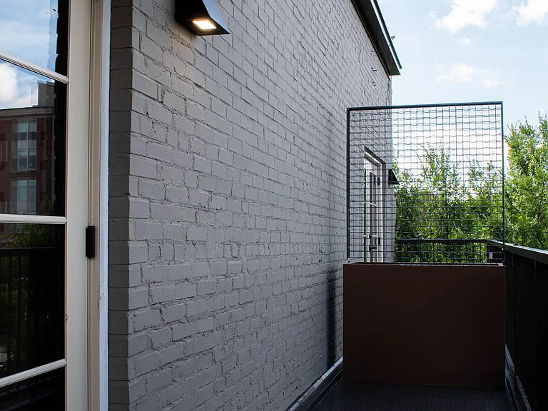1231 Lincoln St #201 — Photo 15