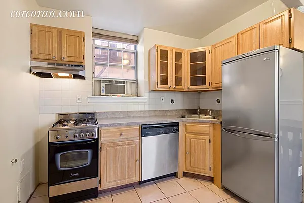 Rented by Corcoran | media 11