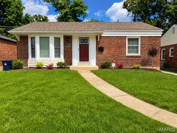 1542 N Hanley Rd, Saint Louis, MO 63130