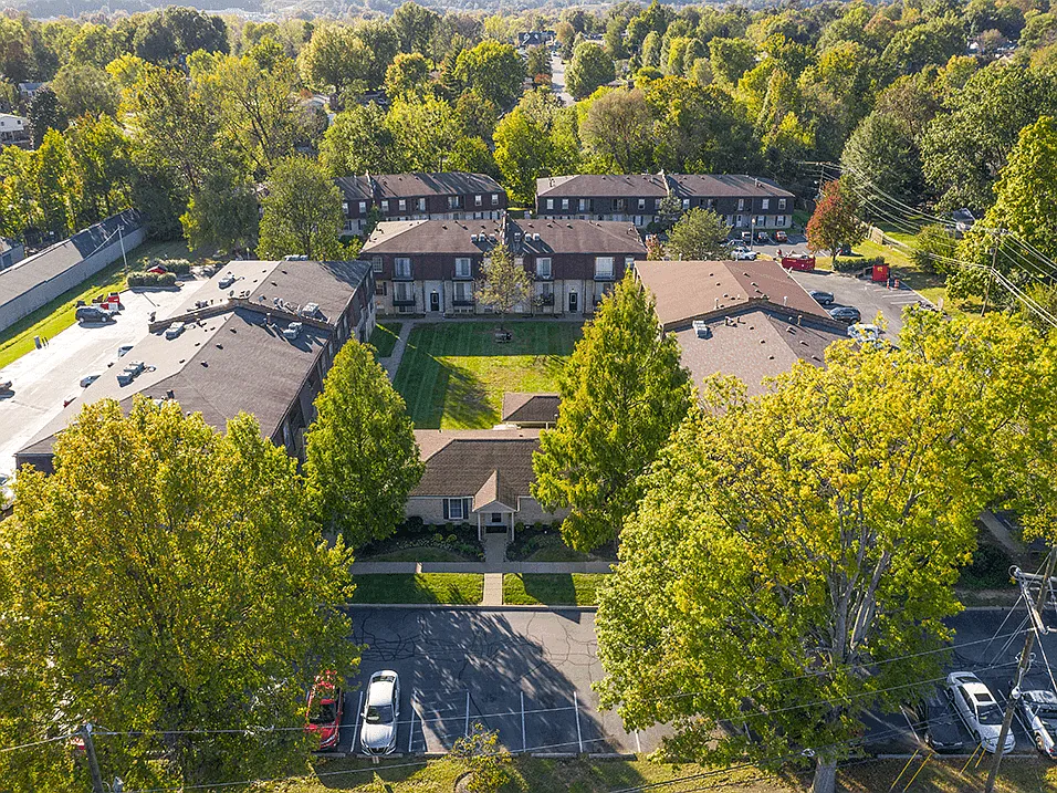 Huntley Ridge New Albany — Photo 3