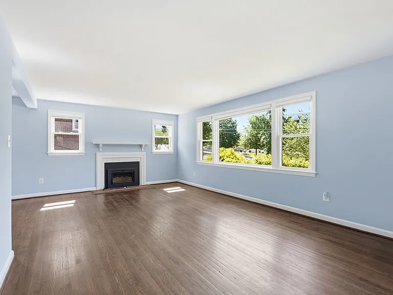5223 Yorktown Blvd — Photo 30