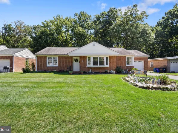 1607 Stoney Run Dr, Wilmington, DE 19803