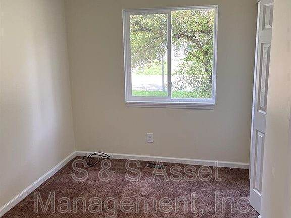 3rd image of 3427 Danbury Crossroad St