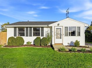89 Wheaton Dr, Cheektowaga, NY 14225