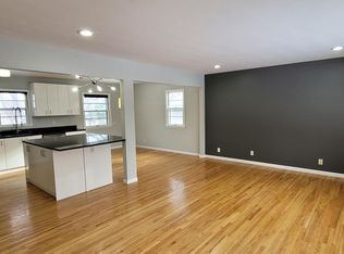 6923 Barberry Ln, Eden Prairie, MN 55346