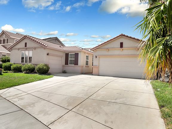 2nd image of 1587 Pond View Dr