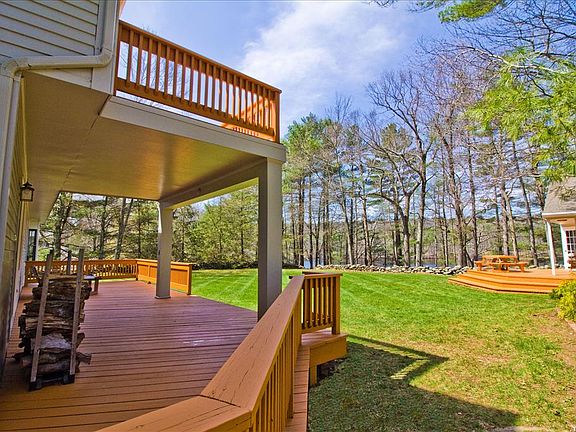 Deck Balcony Backyard
