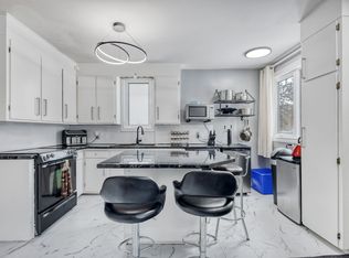 112 Vivian Ave, Winnipeg, MB R2M0E7