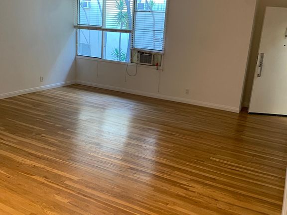 hardwood floors in living room. 2nd story.