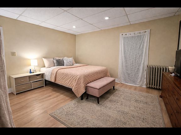 3rd image of 40 Westminster St #5