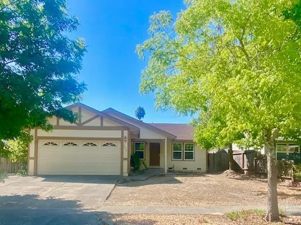 4526 Patrick Court, Santa Rosa, CA 95409