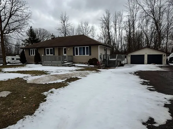 436 Lazier Rd, Tyendinaga, ON K0K 3A0