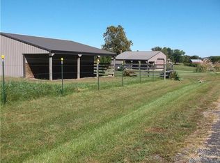 4717 Georgia Dr, Farmington, MO 63640
