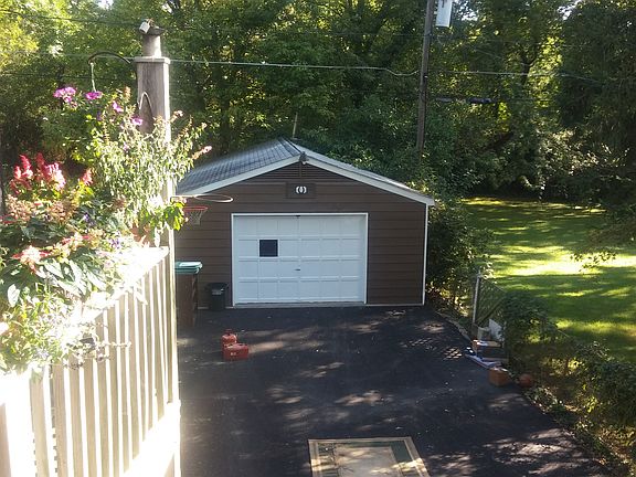 4 car detached garage