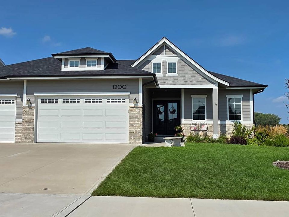 1st image of 1200 Orchard Hills Dr