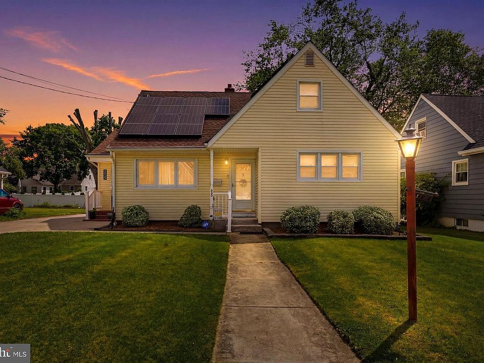 1st image of 353 Hendrickson Ave