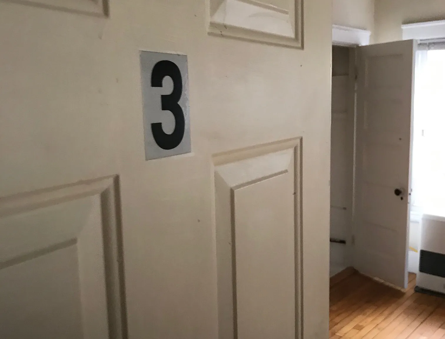 1 bed, $1,615 — Photo 2
