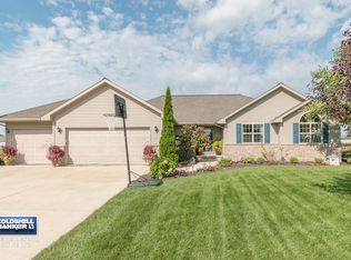 1604 Shadow Ridge Way, De Pere, WI 54115