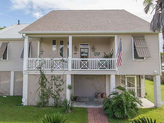 2nd image of 840 Camellia Dr