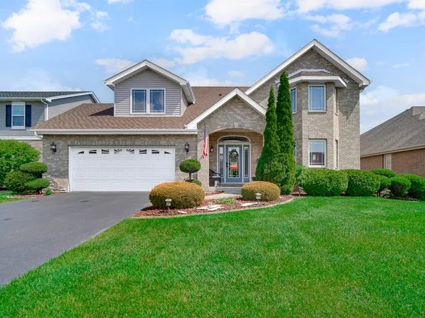 10351 Adler Cv, Saint John, IN 46373