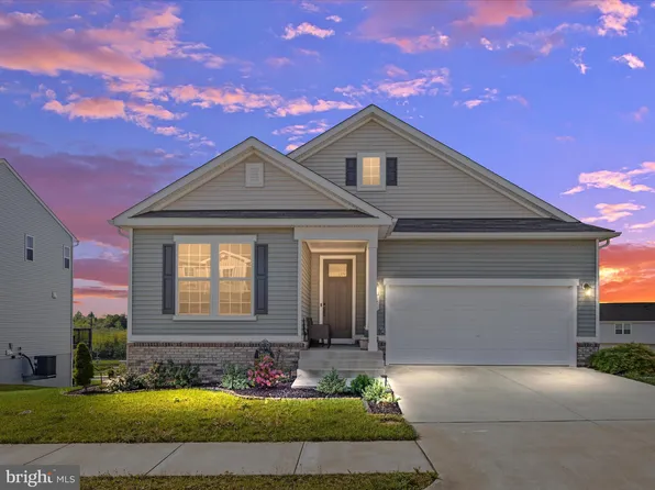 121 Cedar Spring Dr, Strasburg, VA 22657