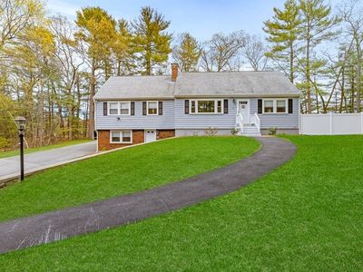 4 Monmouth St, Chelmsford, MA, 01824