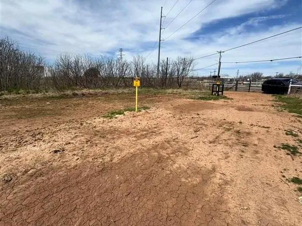 505 Pecanway Dr, Wichita Falls, TX 76305