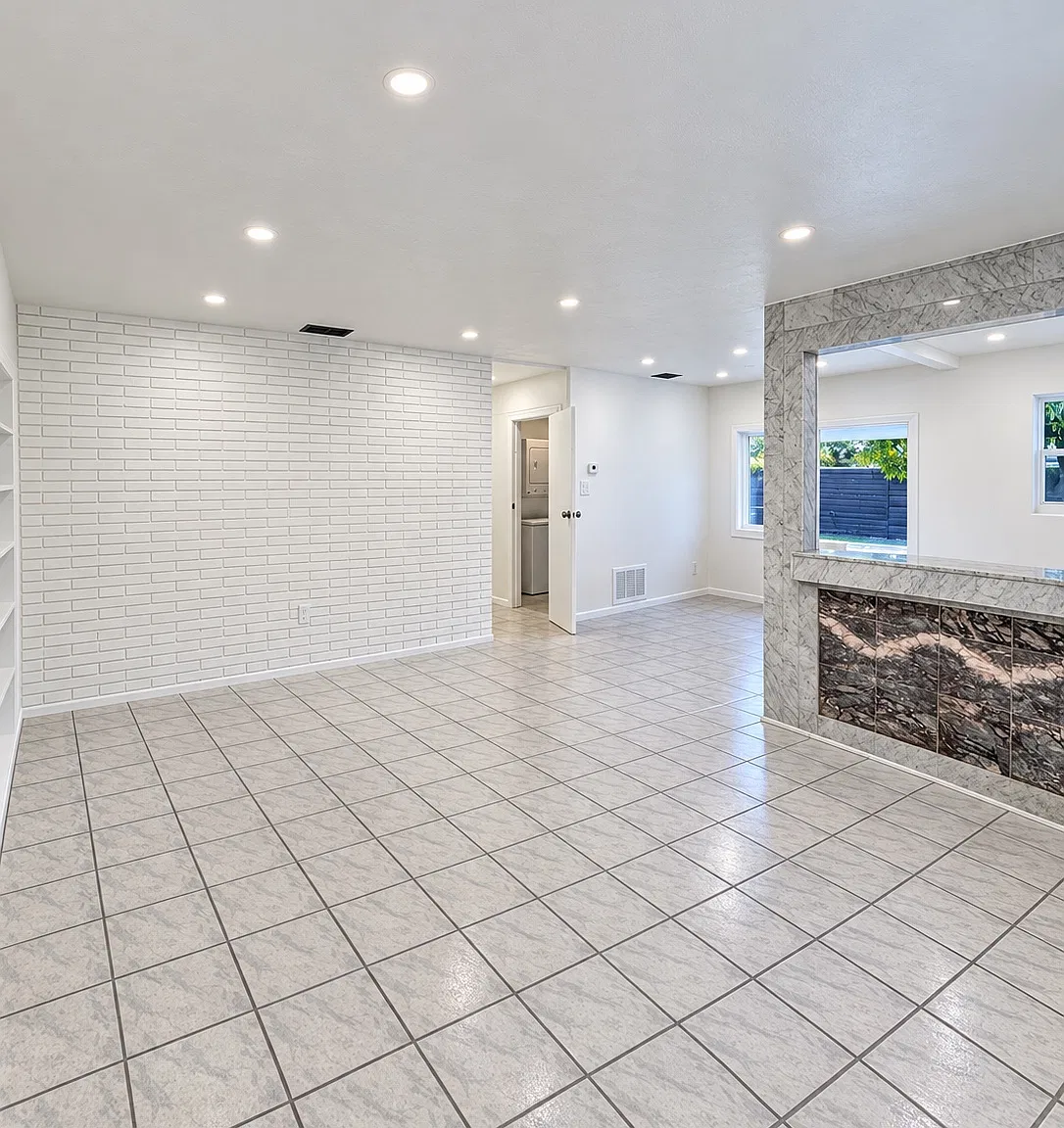 SW 31st Ct, Hollywood — Photo 2