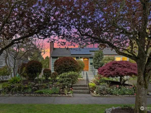 8209 36th Avenue NE, Seattle, WA 98115