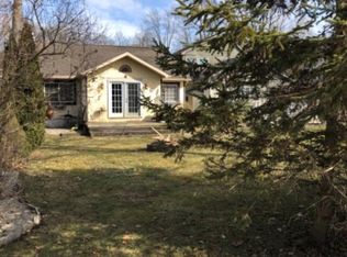 4105 Round Lake Hwy, Manitou Beach, MI 49253