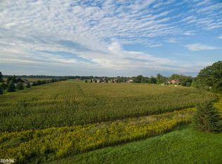 77337 Oak Creek Ct, Romeo, MI 48065