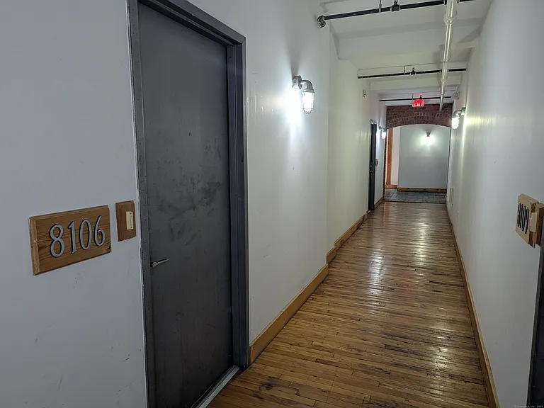 325 Lafayette St #8106 — Photo 10
