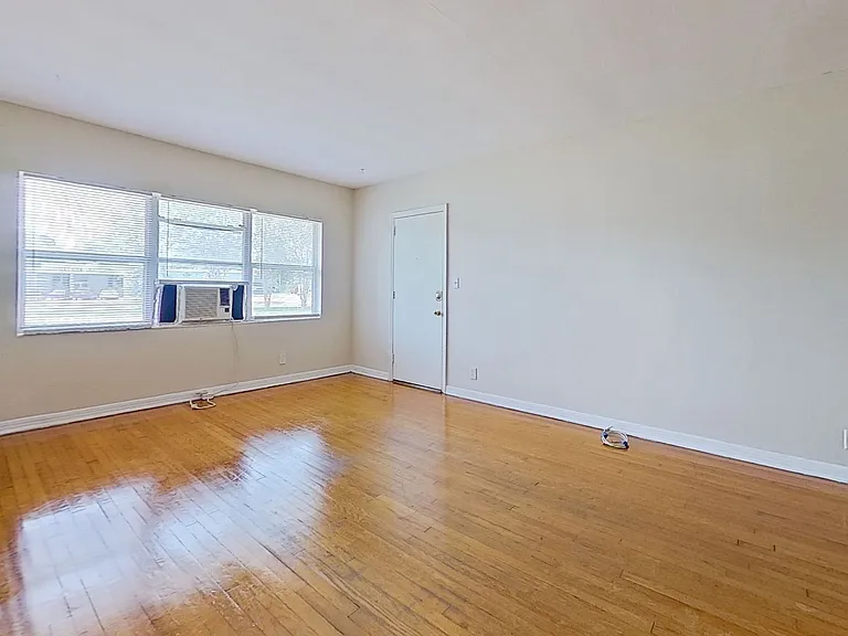 2589 Atlantic Blvd #1 — Photo 4