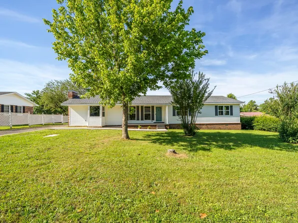 260 Barker Dr, Savannah, TN 38372