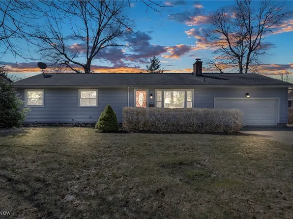 286 Normandy Dr, Painesville, OH 44077