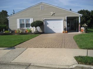 19 Oriel Way, Marlboro, NJ 07746