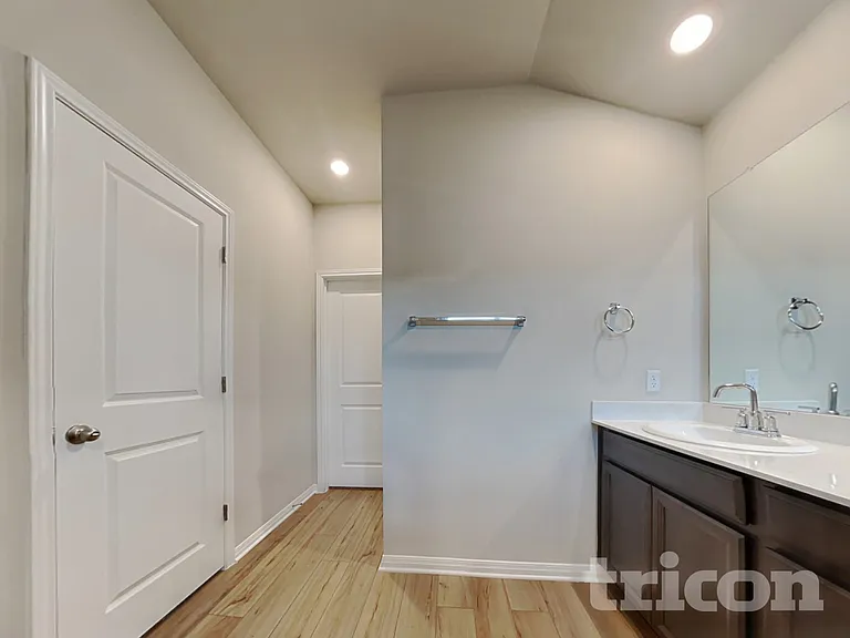 11706 Copperstone Ave — Photo 10