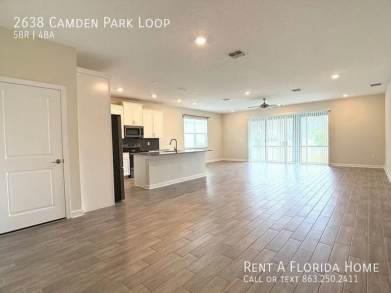 2638 Camden Park Loop — Photo 10