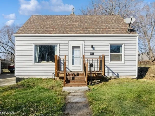 1411 Clinton Ave, Des Moines, IA 50313