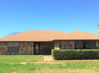 509 Forrest Ln, Joshua, TX 76058