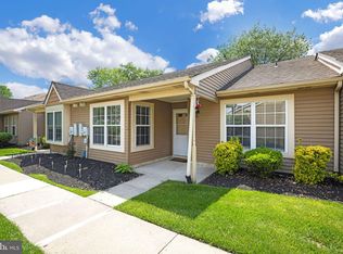 4003 Adelaide Dr, Mount Laurel, NJ 08054