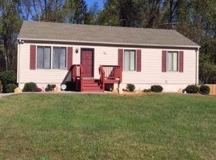 128 Cobblestone Dr, Lynchburg, VA 24502