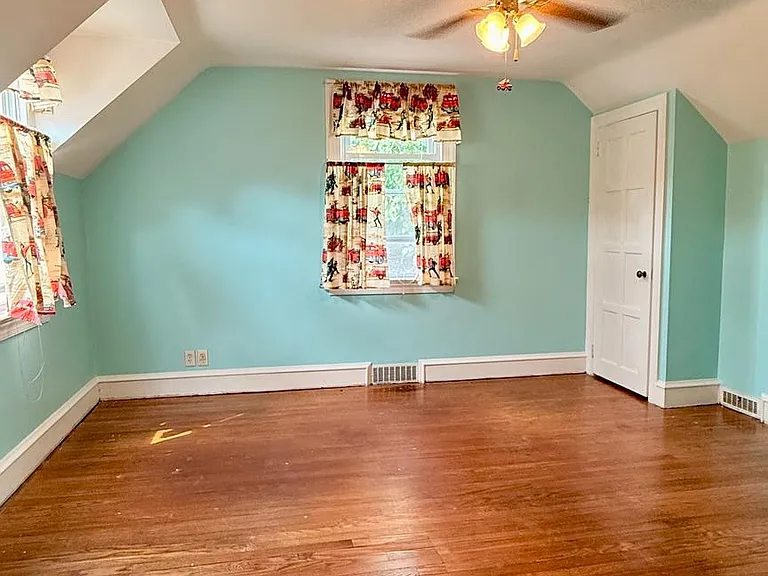 308 Eldon Ave — Photo 14