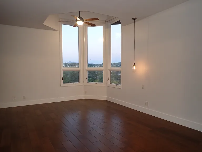 25962 Portafino Dr — Photo 30