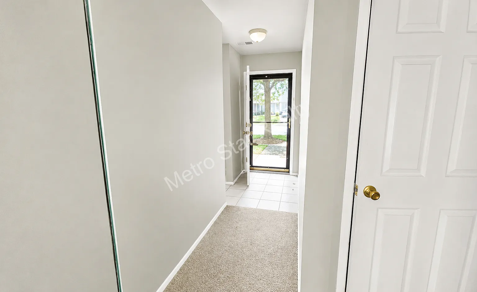 2 bed, 1210 sqft, $1,700 — Photo 2