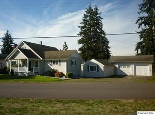 2050 River Rd, Lebanon, OR 97355