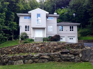 336 Bear Ridge Rd, Pleasantville, NY 10570