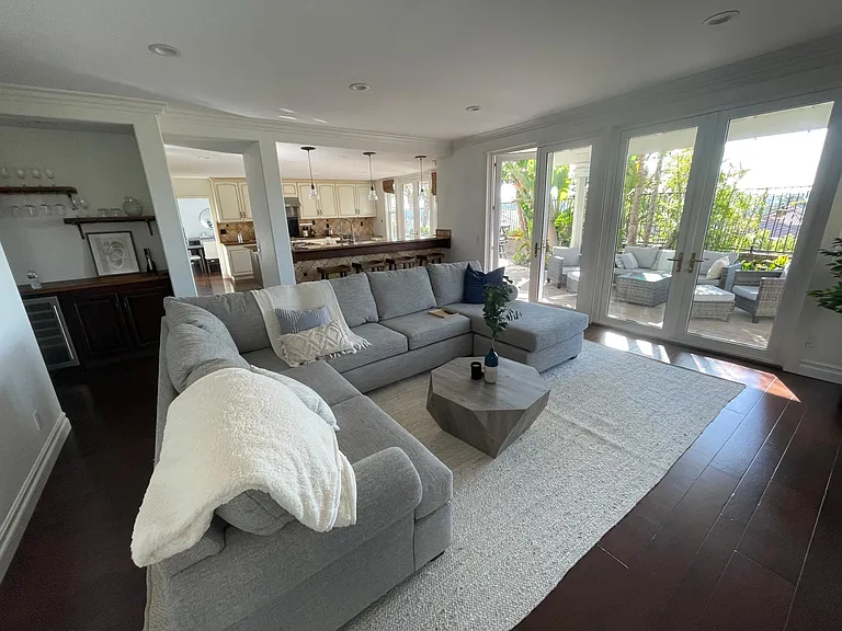 22191 Amber Rose — Photo 3